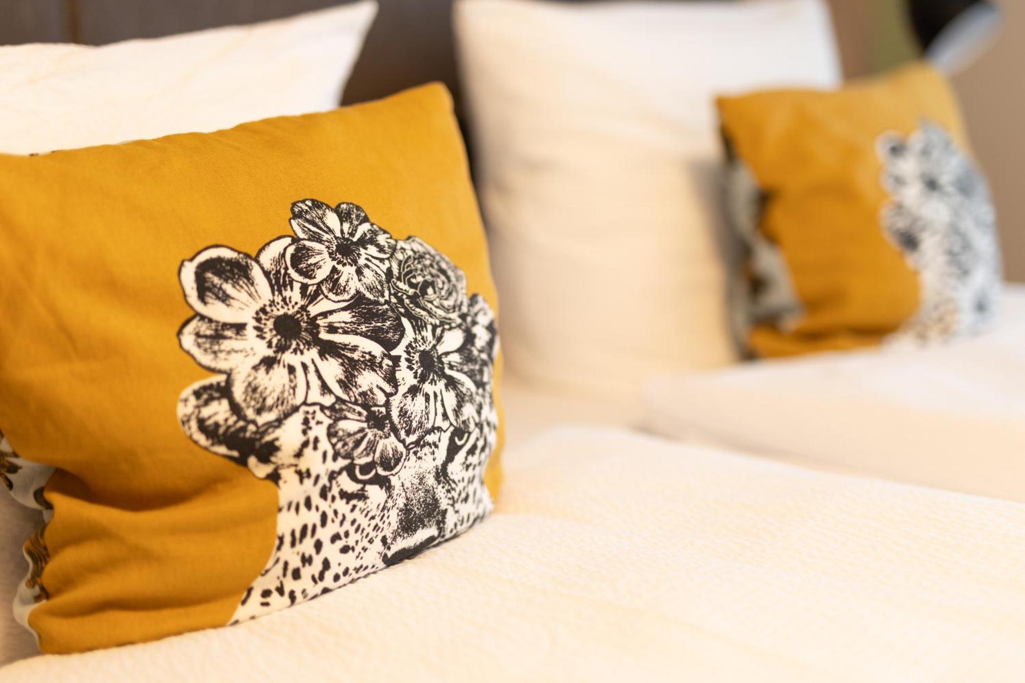Appartementdeluxe Steiert - Near Europa Park - Rulantica - Spacious - Fully Equipped Kitchen - Private Garden - Free Parking - Pet Friendly Schwanau Exteriör bild